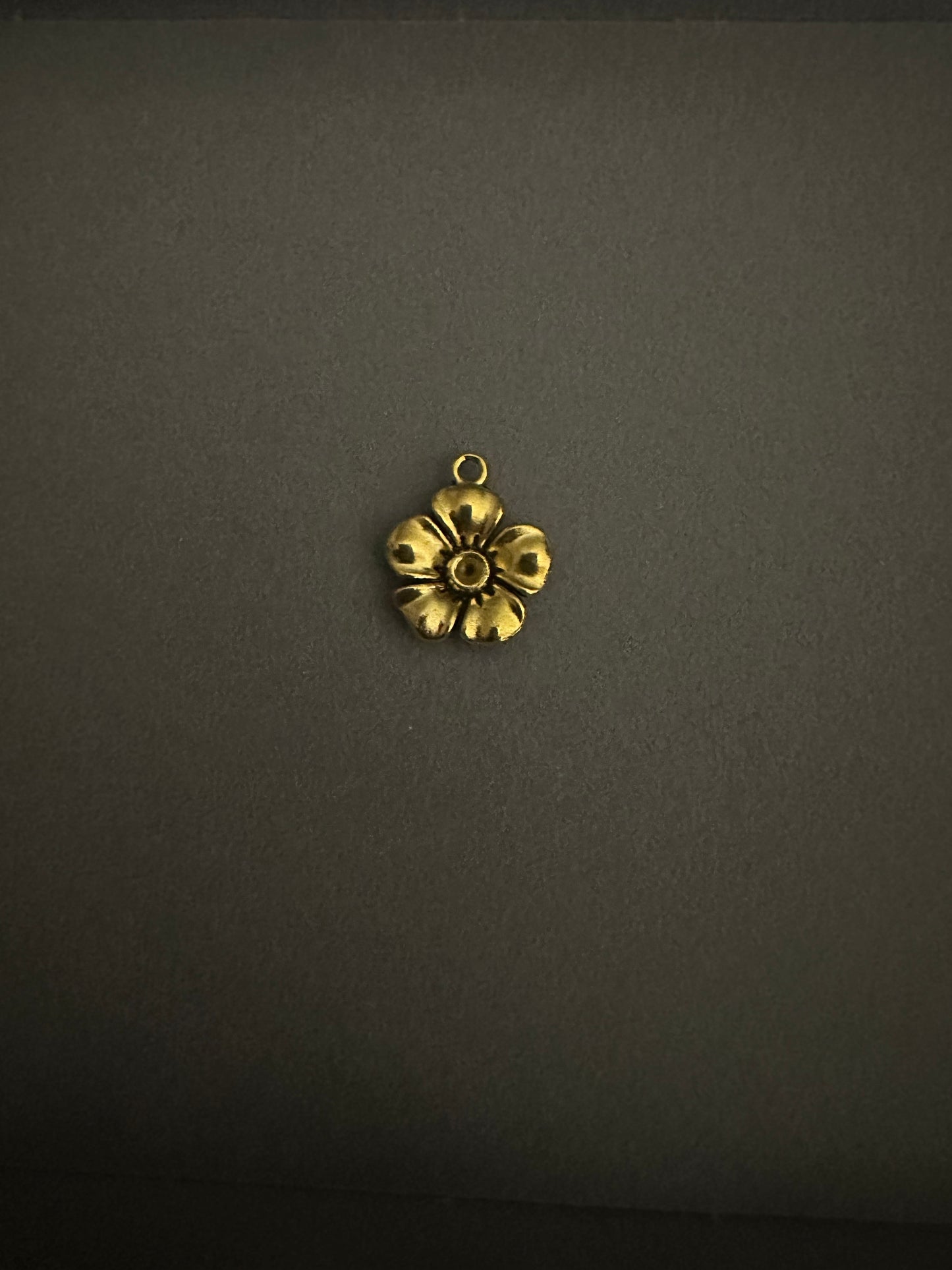 Charm « fleur »