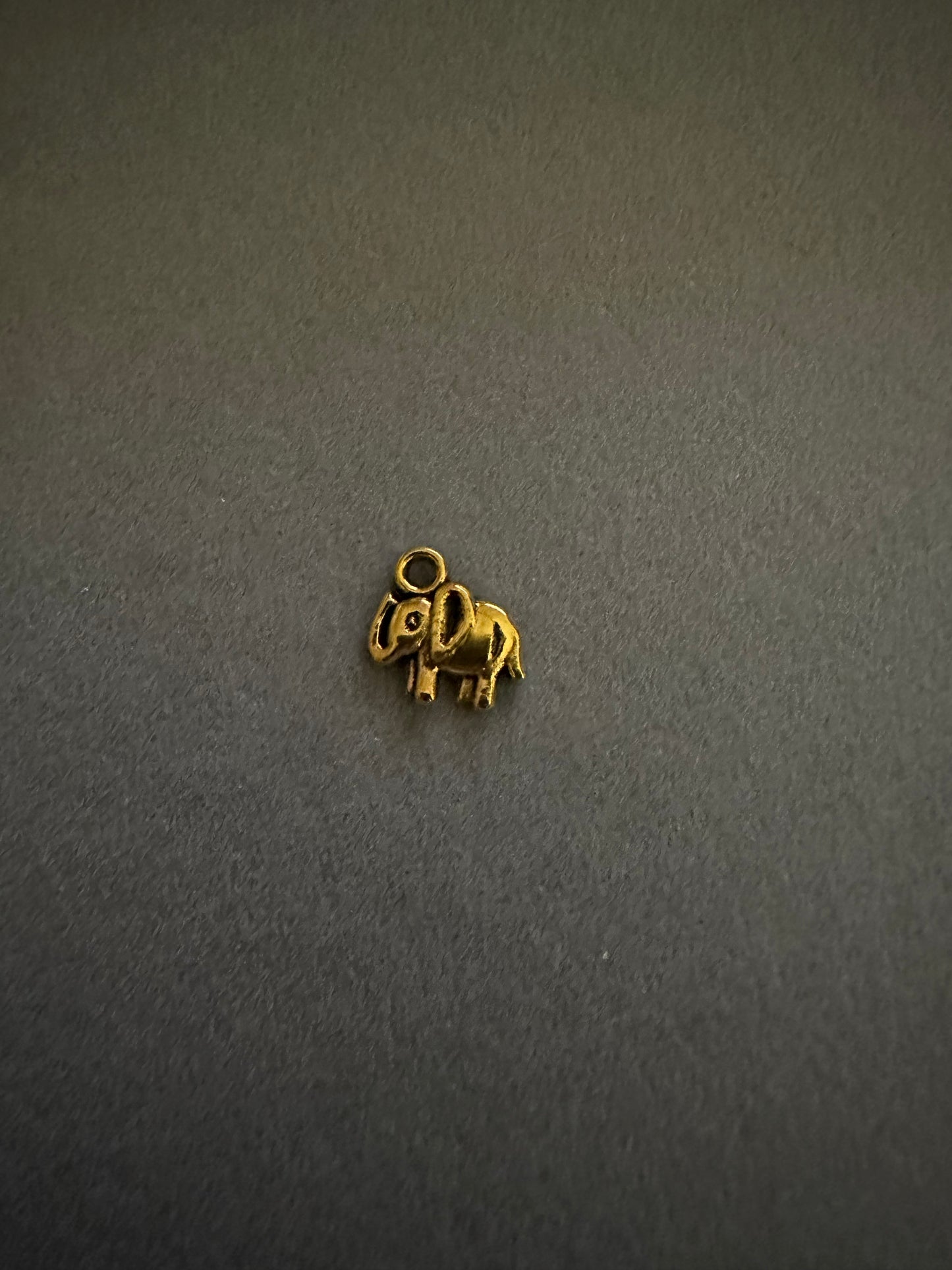 Charm « mini éléphant »