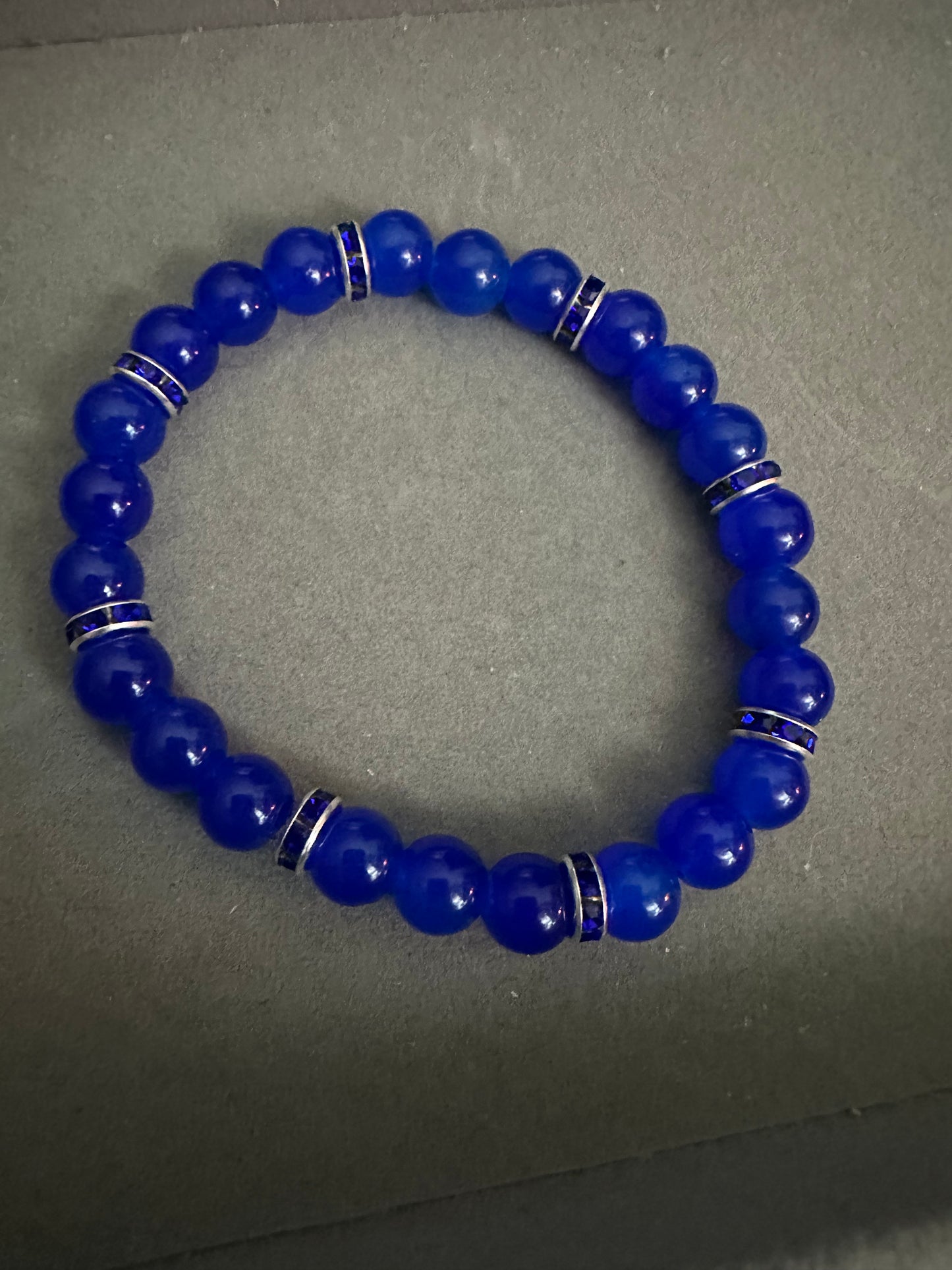 Bracelet pierre naturelle bleu avec strass bleu